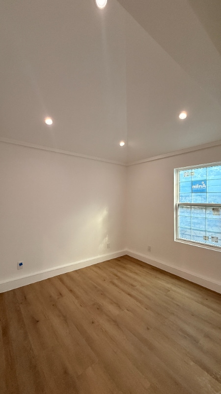 Building Photo - 10548 Stonybrook Ave