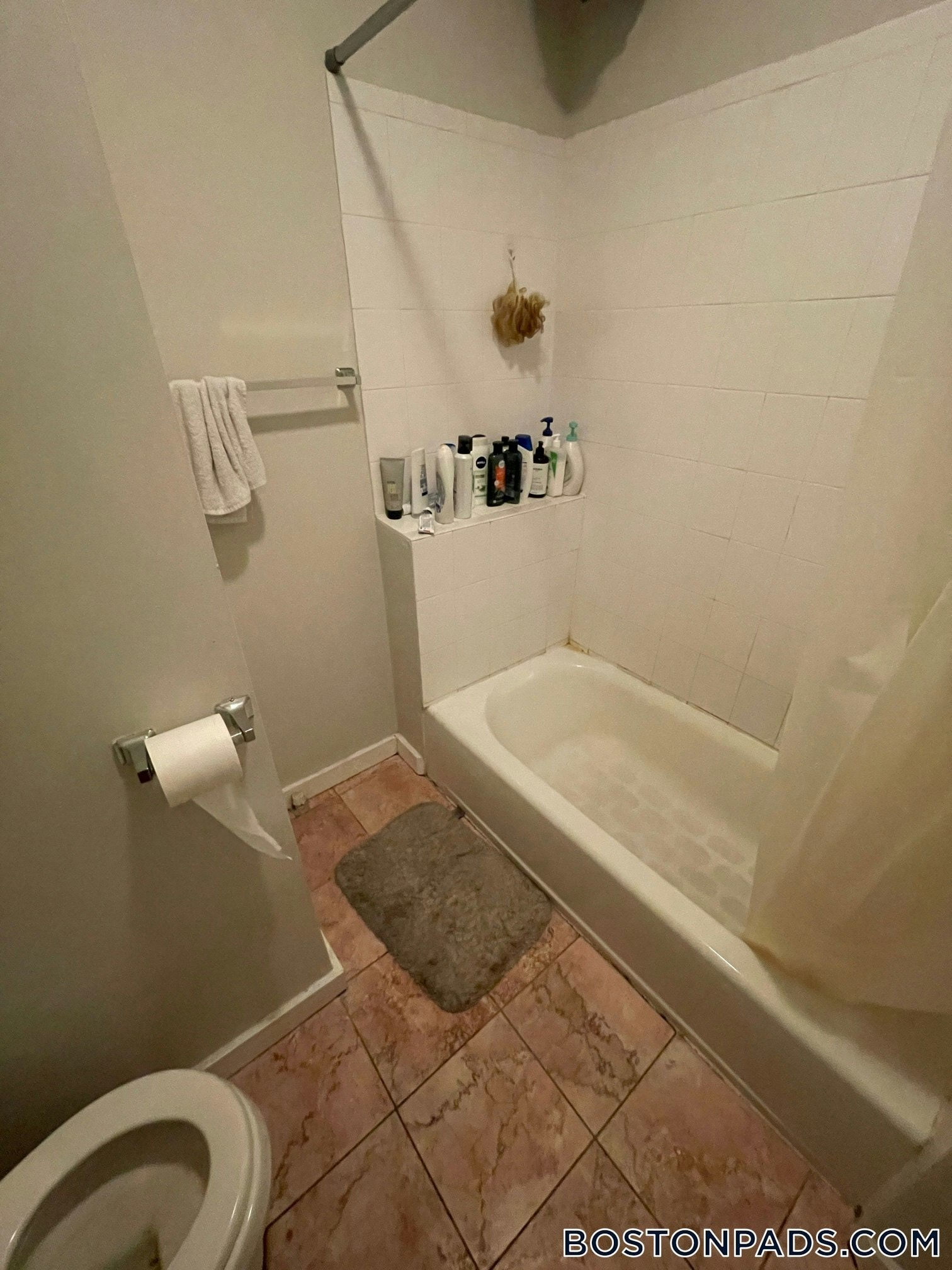 Building Photo - 38 Hemenway St