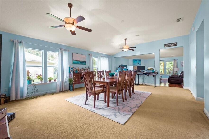 Building Photo - 11829 Carolwood Ln