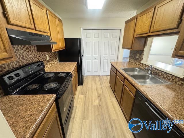 Building Photo - 5009 7 Pine Cir