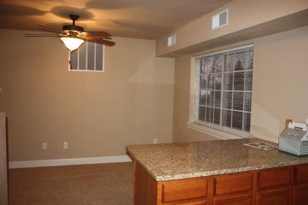Building Photo - 102 Grandview Ct