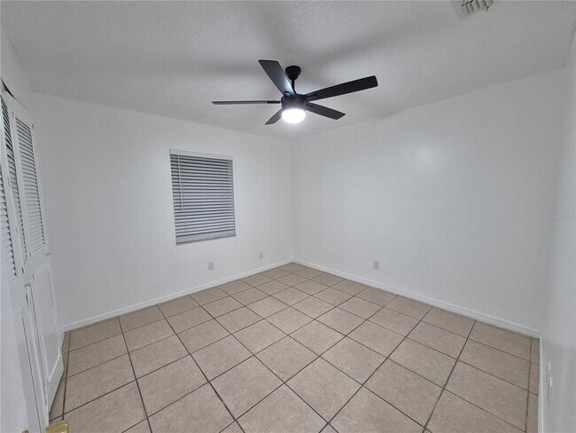 Building Photo - 2924 Ripplewood Dr