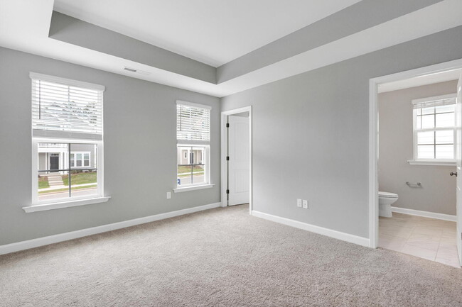 Building Photo - 712 Georgias Landing Parkway
