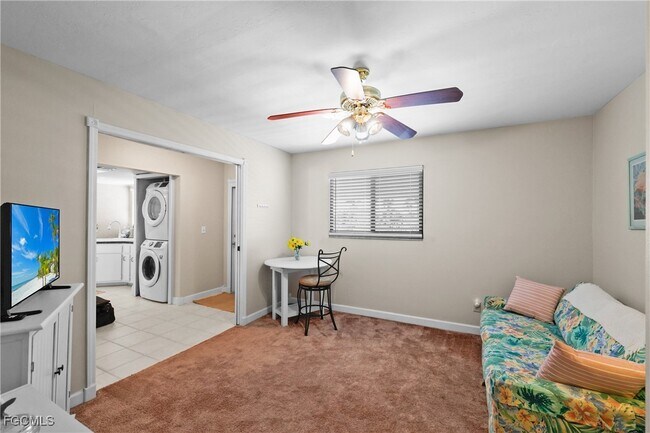 Building Photo - 1203 SW 48th Terrace