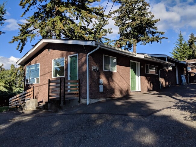 Street view - 1800 Lakeway Dr