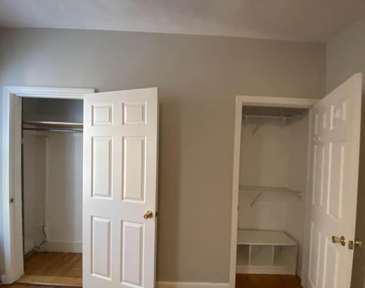 Building Photo - 11 Beacon St