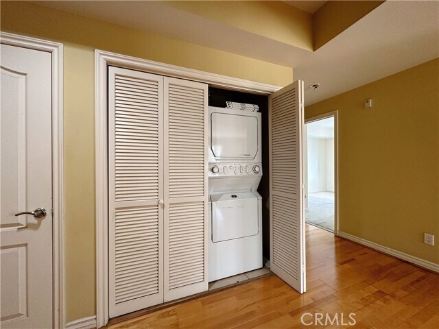 Building Photo - 320 S Willaman Dr