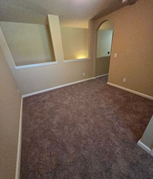 Building Photo - 73 Puttenum Way