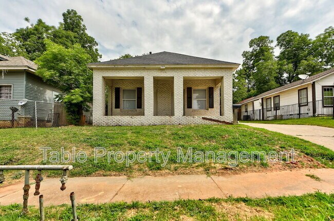 Building Photo - 1315 Northwest 7th Street