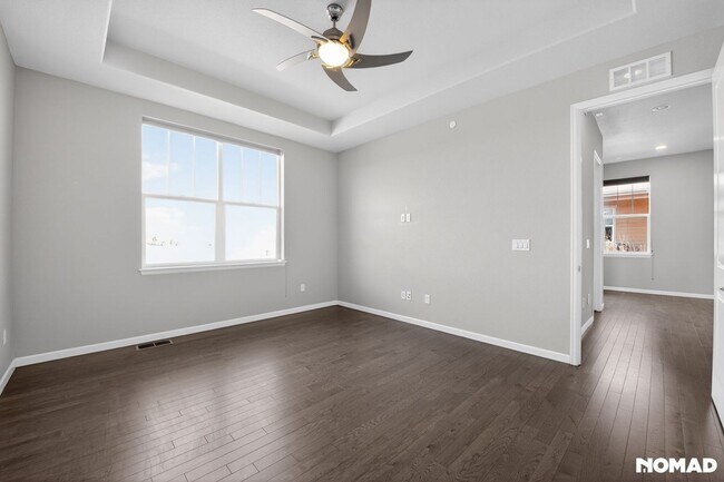 Building Photo - Luxury 3-Bedroom Legacy Ridge Living with Mountain Views