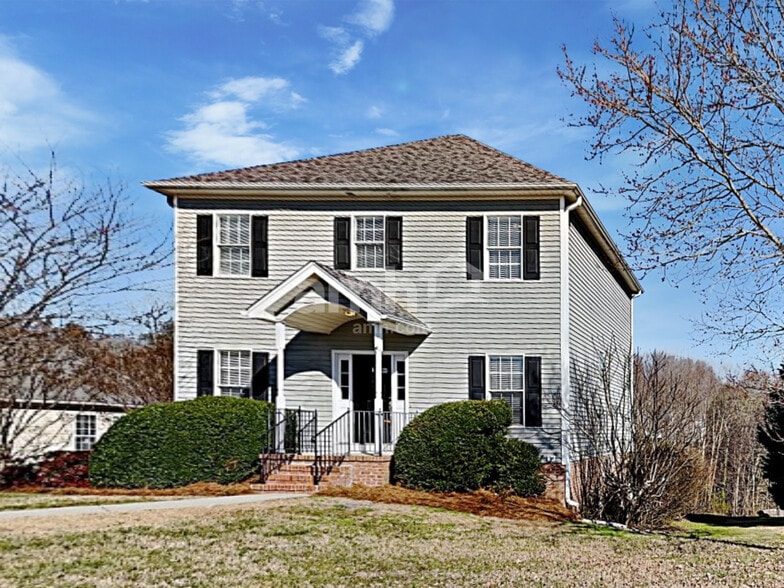 Primary Photo - 141 Tortoise Ln