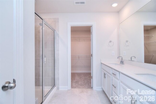 Building Photo - 14205 Laughing Gull Dr