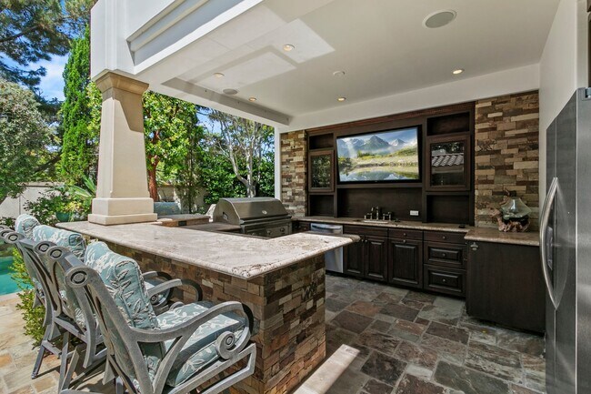 Building Photo - Bonita Canyon Luxury Estate With Pool