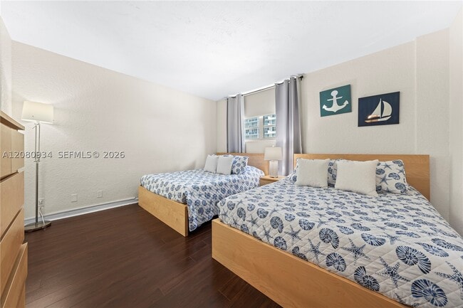 Building Photo - 3801 S Ocean Dr