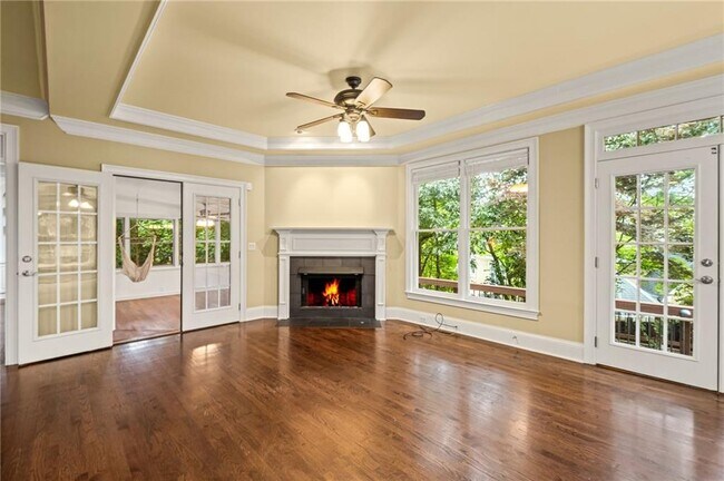 Building Photo - 710 Weybridge Pl
