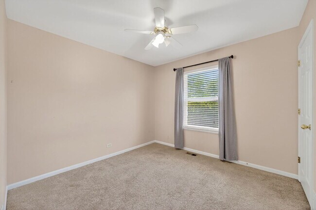 Building Photo - 2743 Rourke Dr