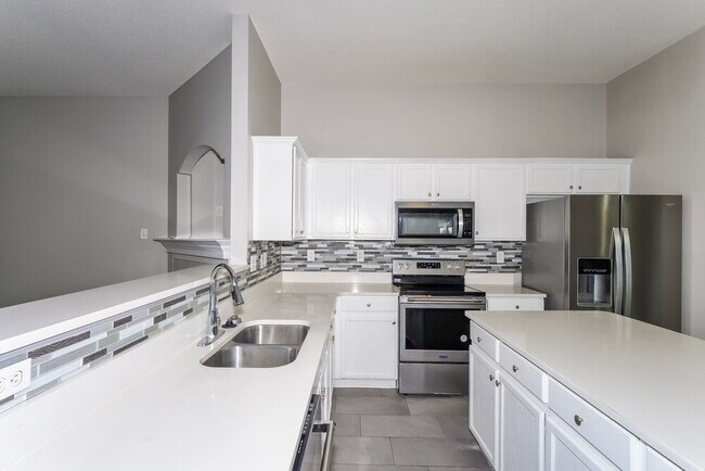 Building Photo - 6799 Showboat Ln