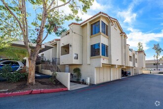 Building Photo - Quiet & Secluded Unit for Rent in Santee!