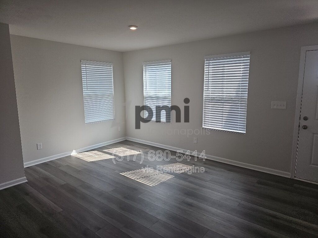 Building Photo - 1854 Cascades Dr