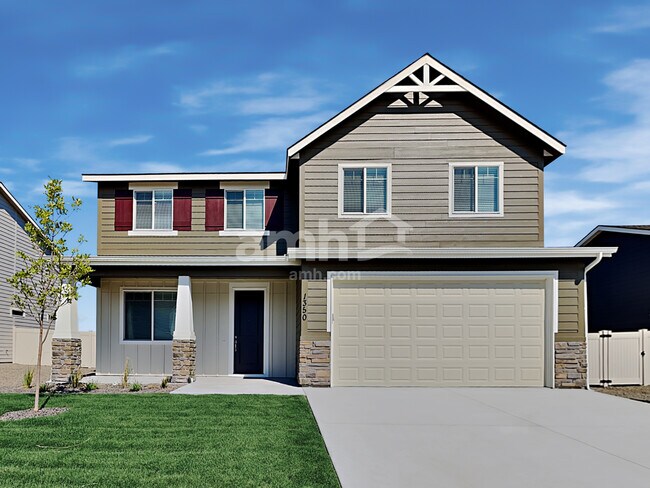 Building Photo - 1350 N Barkvine Ave