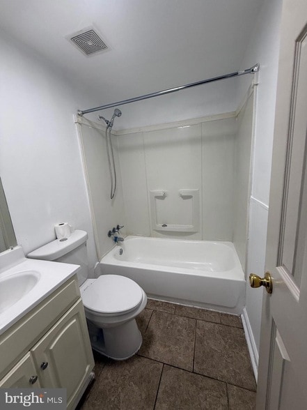 Building Photo - 21 Monhegan Ct