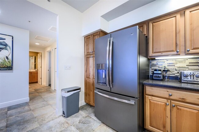 Building Photo - 3313 Sunset Key Cir