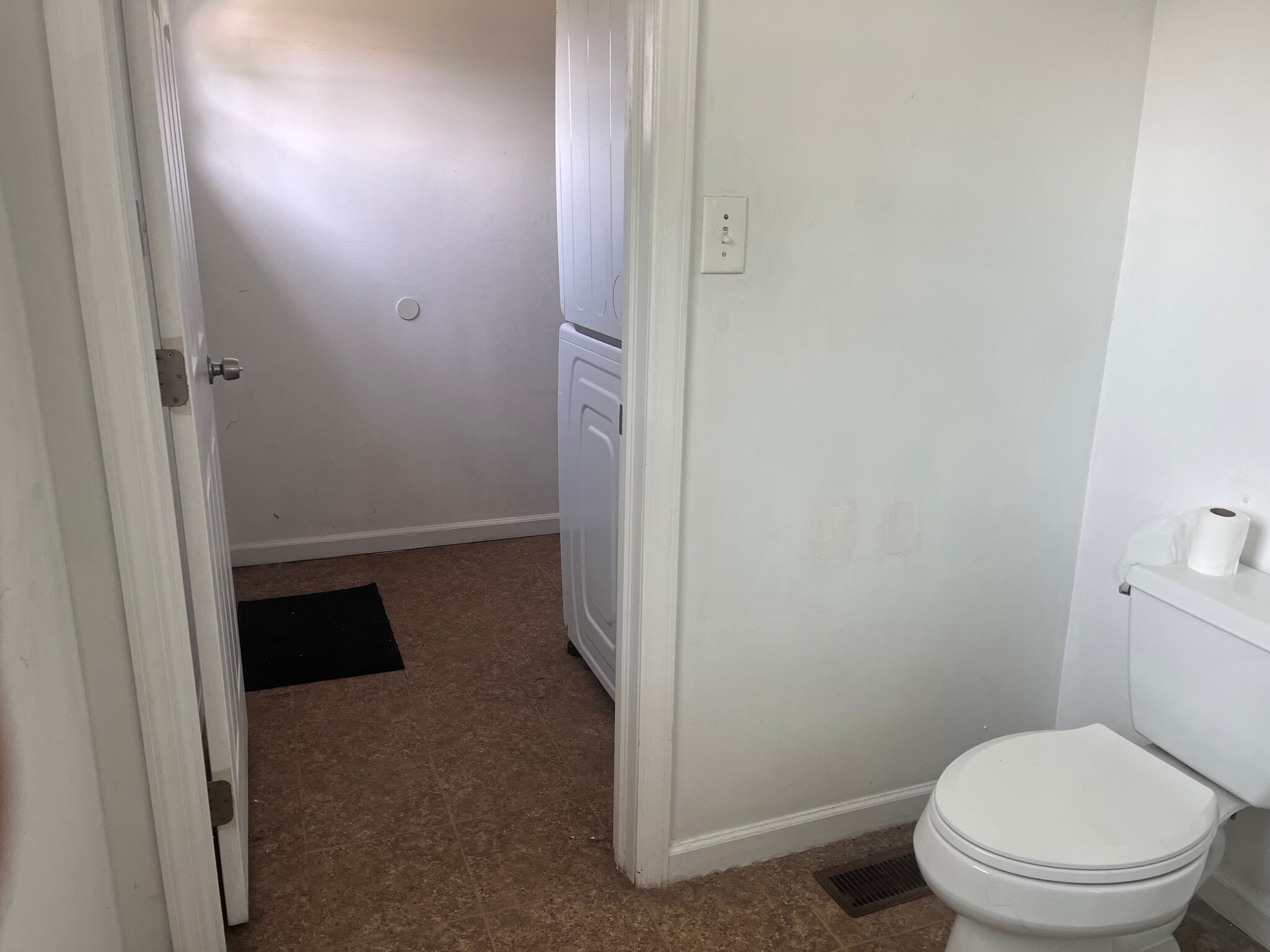 Downstairs Full Bathroom - 114 Morgan Ave
