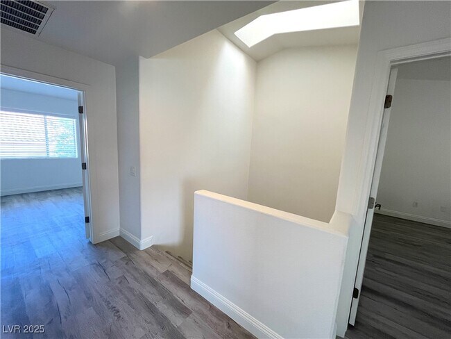 Building Photo - 1604 Wolf Canyon Ct