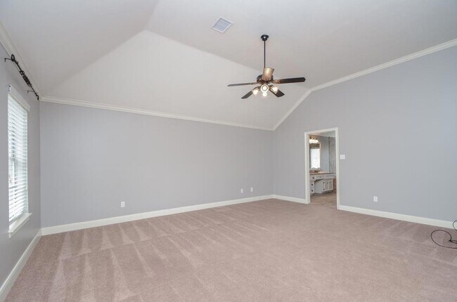 Building Photo - 24706 Mather Dr