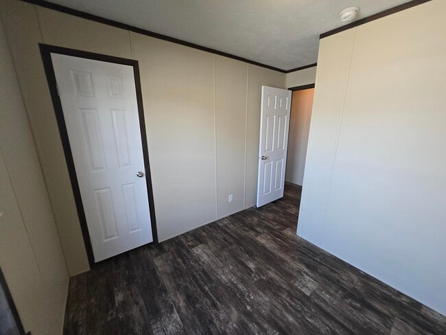 Building Photo - 5973 Frederick St