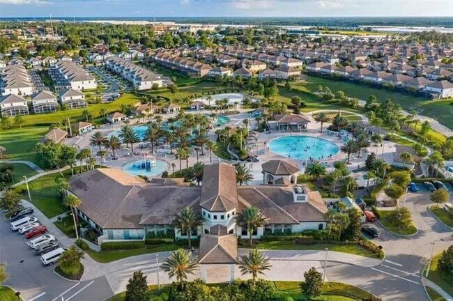 Building Photo - 1151 Kingsbarn St