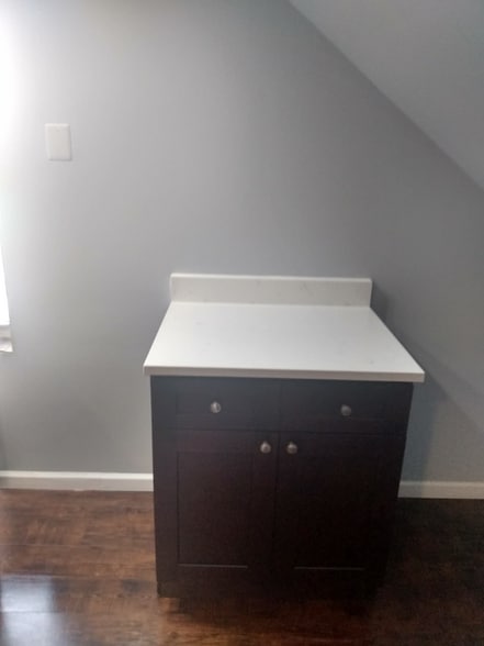 Building Photo - 2407 S Drake Ave