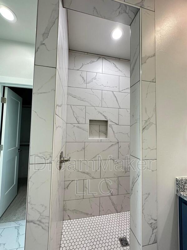 Building Photo - 2815 Clifton Ter