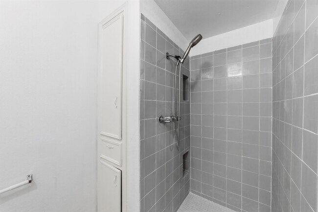 Building Photo - 11311 Hazen St