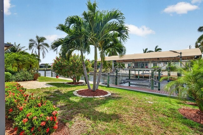 Building Photo - SFH  North Fort Myers 4419