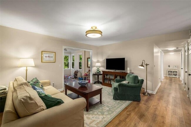 Building Photo - 183 Triumph Dr NW