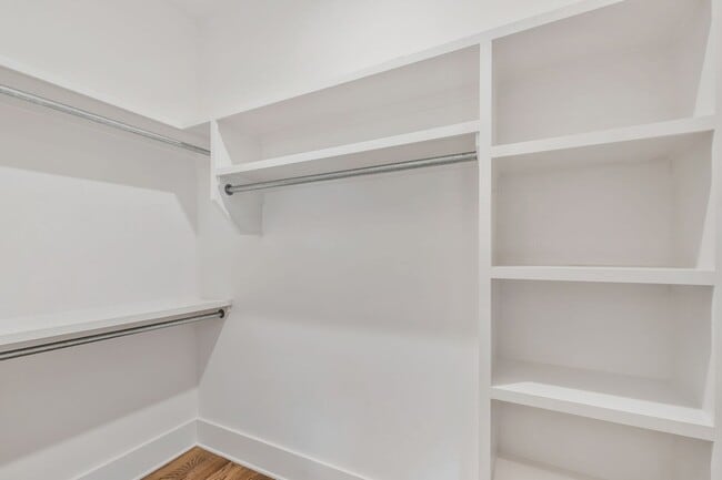 Building Photo - 59 Brookwood Terrace