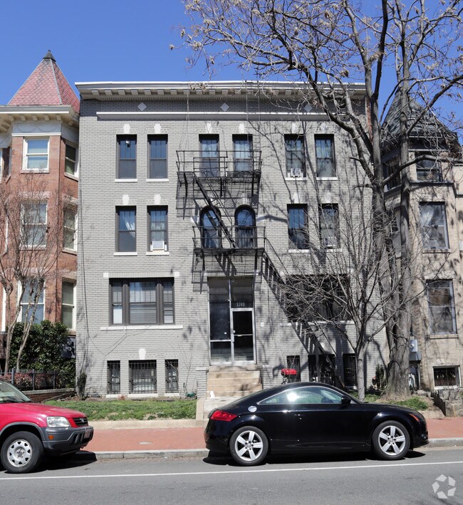 Building Photo - 1749 T St NW