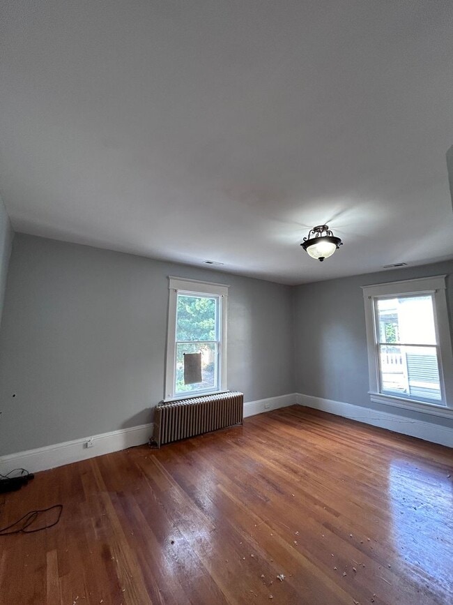 Building Photo - Albemarle/429-431