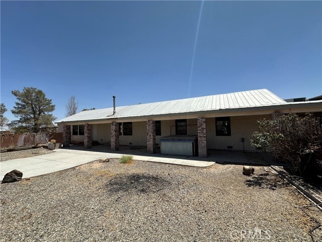 Primary Photo - 46363 Valley Center Rd