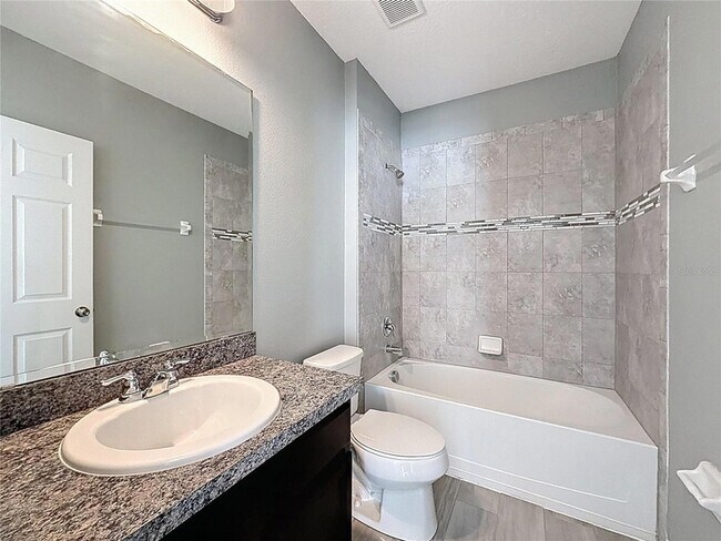 Building Photo - 469 Ogelthorpe Dr