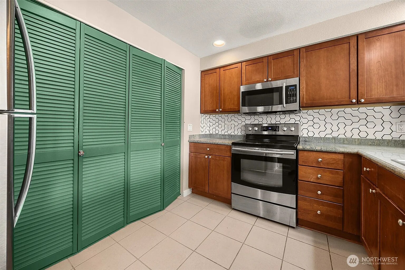 Building Photo - 1311 12th Ave S