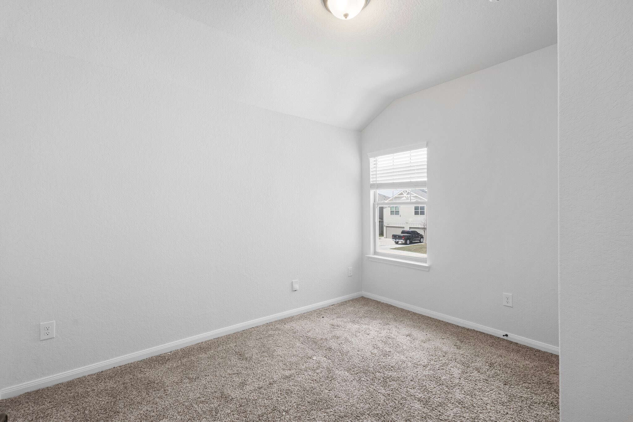 Building Photo - 2306 Tulipwood Cv