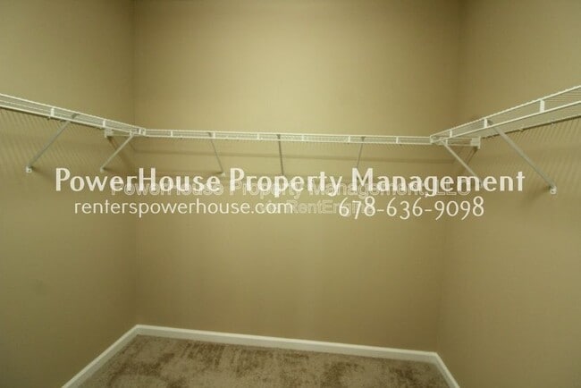 Building Photo - 4830 Hastings Terrace