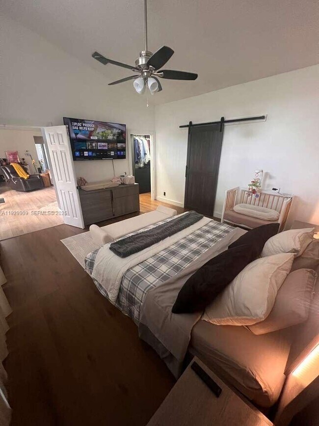 Building Photo - 2177 SW Olympic Club Terrace