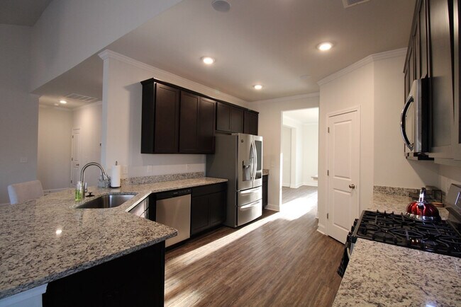 Building Photo - 445 Kittiwake Ln