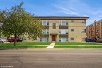 Building Photo - 9791 Ivanhoe Ave