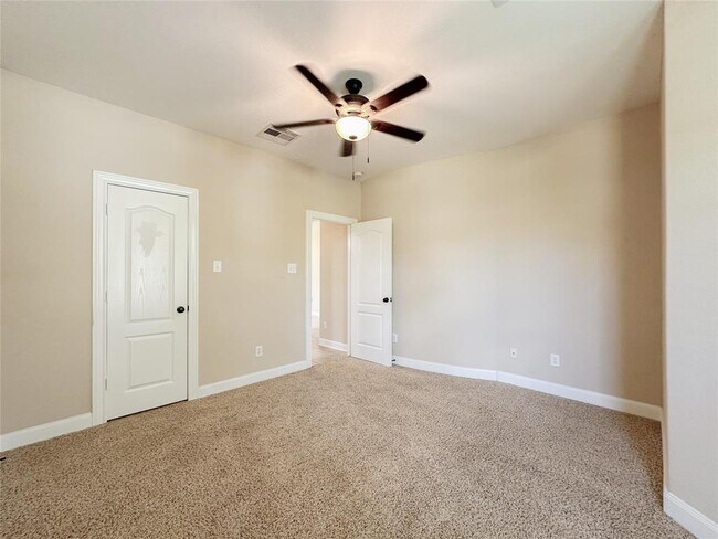 Building Photo - 83 Buck Trail Pl