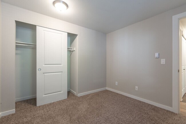 Building Photo - Three Bedroom with Forest Views! $1000 Off First Full Month!