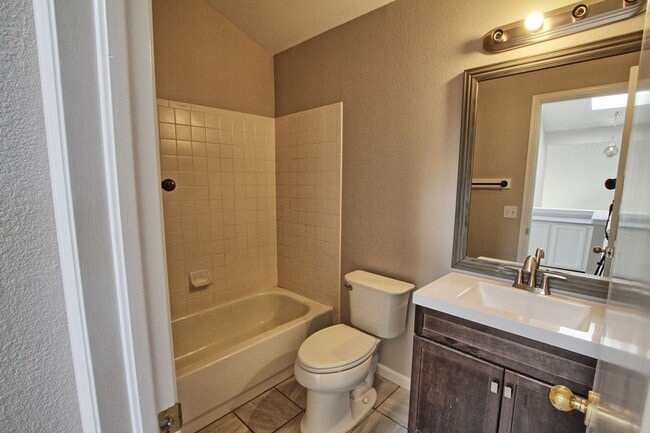 Building Photo - 17048 Campo Dr